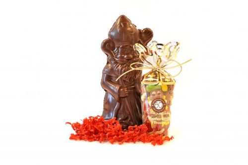 Sinterklaas holfiguur met cornet Sintchocolade