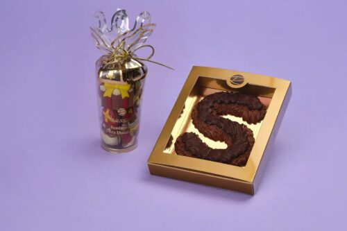 Chocolade letter met Sintcornet klein