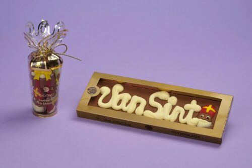 Chocolade tablet Van Sint met Sintcornet